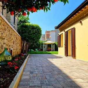  Casa vacanze Serra Di Mare Casa Con Giardino